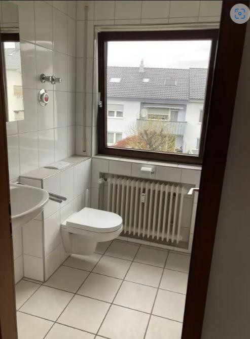 Sonnige 2-Zi.-Whg. Balkon/Stellplatz in schöner Lage von S-Weilimdorf – Landstuhler Straße 2, 70499 Stuttgart-Weilimdorf(Weilimdorf) – Vorschaubild 4