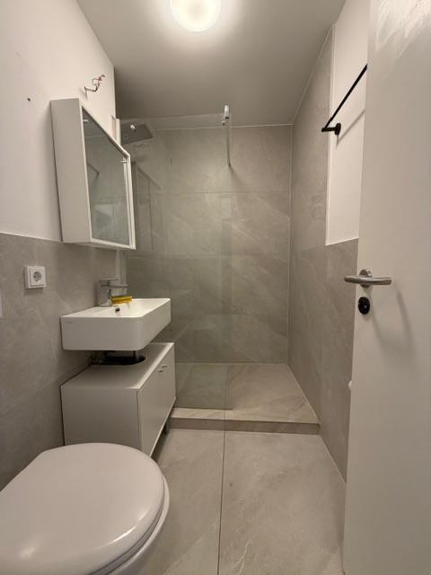 Möblierte 2-Zimmer-Wohnung mit TG-Stellplatz zu verkaufen – Erich-Ollenhauer-Str. 32e, 65187 Wiesbaden – Vorschaubild 13