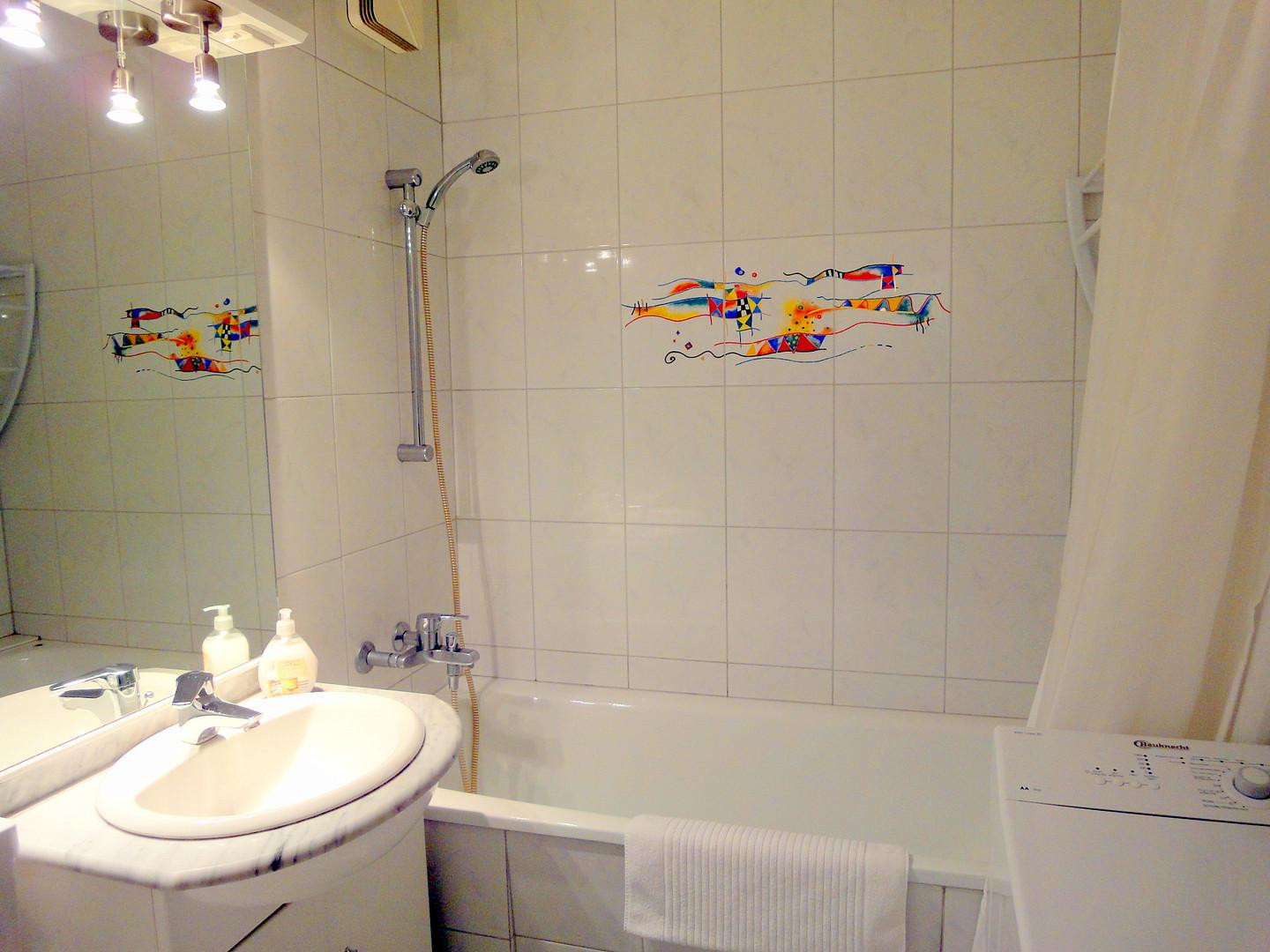 Zuvermieten Liebe Wohnung ,EBK,KELLER< – Holzmarktstrasse 73, 10179 Berlin(Mitte) – Vorschaubild 8