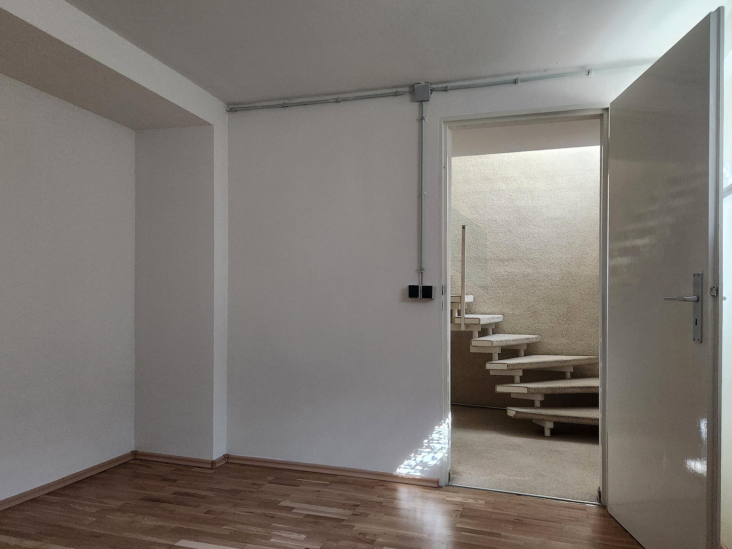 Einfamilienhaus mit Einliegerwohnung – Am Lerchenberg 16, 76227 Karlsruhe-Durlach(Durlach) – Vorschaubild 13