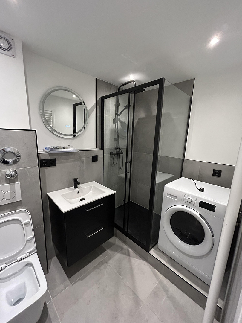 Moderne 4er-WG: renovierte Zimmer (10–13 m²) – sofort verfügbar – inkl. TV, WaMa & SpüMa – Waldschulstr. 54, 81827 München(Trudering) – Vorschaubild 4