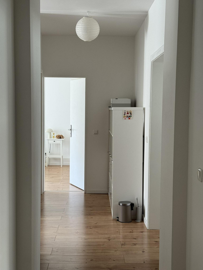 Hochwertig,vollmöbliert,saniert,ruhig,1.OG, 3,5 Zimmer, Küche mit EBK, Tageslichtbad, Sonnenbalkon – Bilker Allee 53, 40219 Düsseldorf(Unterbilk) – Vorschaubild 27