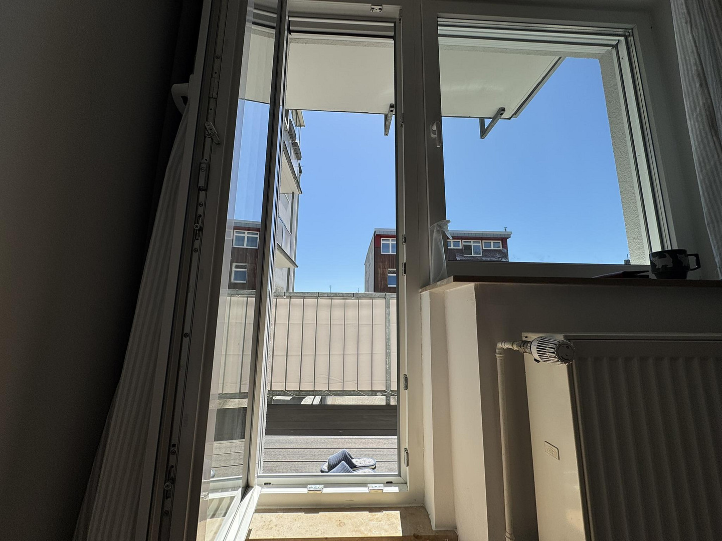 Hochwertig,vollmöbliert,saniert,ruhig,1.OG, 3,5 Zimmer, Küche mit EBK, Tageslichtbad, Sonnenbalkon – Bilker Allee 53, 40219 Düsseldorf(Unterbilk) – Vorschaubild 24