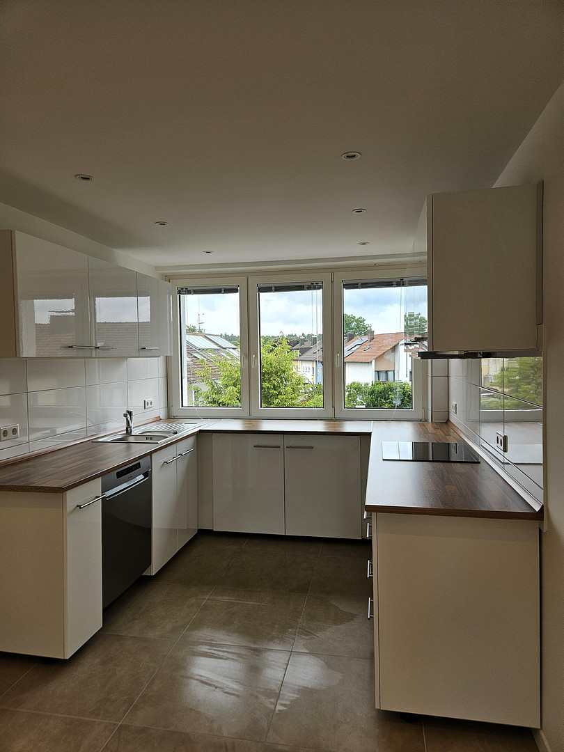 Helle 3-Zimmer-Wohnung – Feucht – Vorschaubild 3