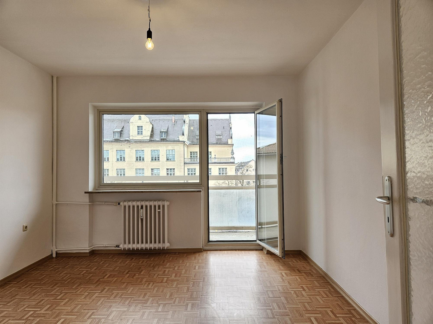 Laim: 2-Zimmer-Wohnung in zentraler Lage – Agnes-Bernauer-Straße 73, 80687 München(Laim) – Vorschaubild 2