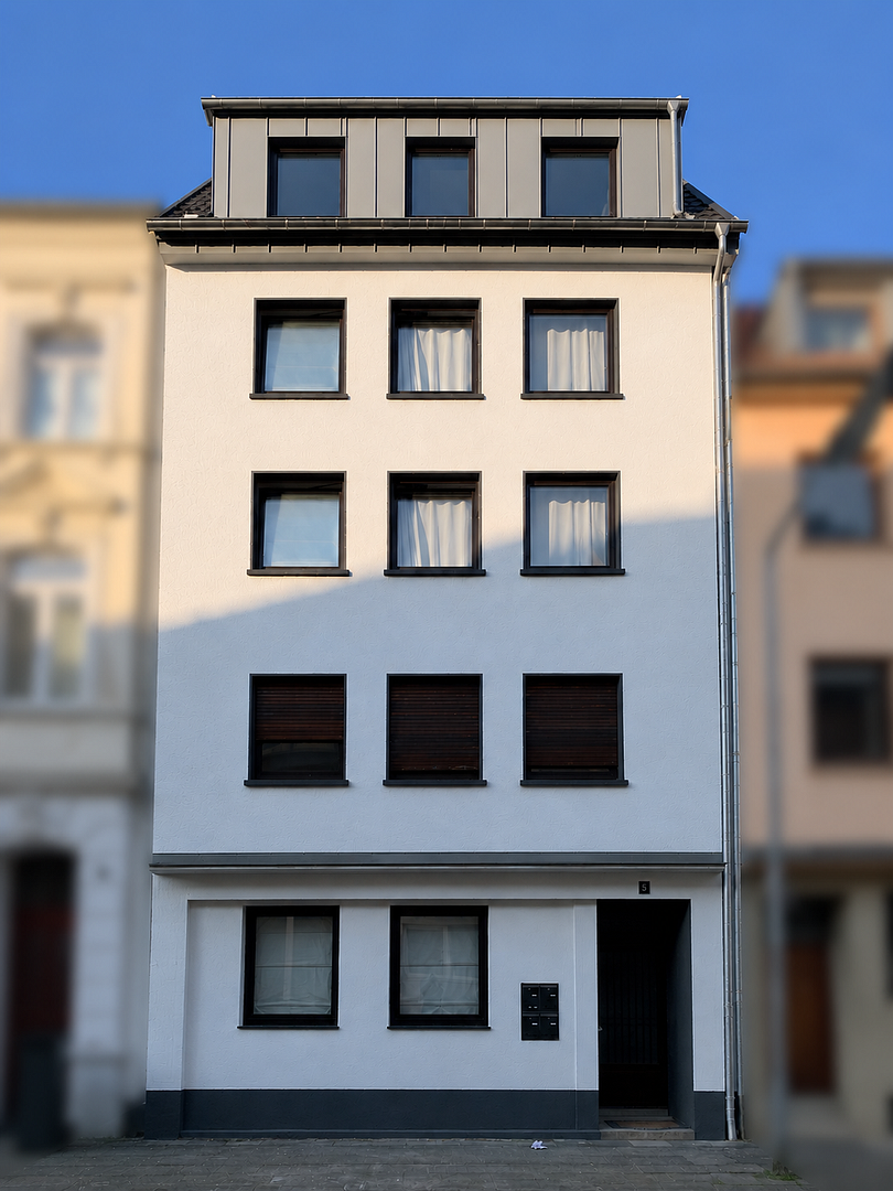 PROVISIONSFREIES MFH in Köln-Mülheim | 4 WE | teilmodernisiert | Ausbaupotenzial | Sofort entmietbar – Köln(Mülheim) – Vorschaubild 4
