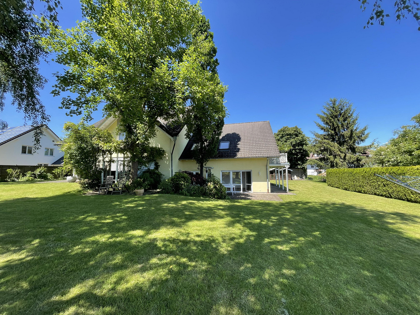 3 Eigentumswohnungen in wunderschön gelegenem Wohnhaus in Montabaur-Horressen – Im Wiesengrund 34, 56410 Montabaur(Horressen) – Vorschaubild 2