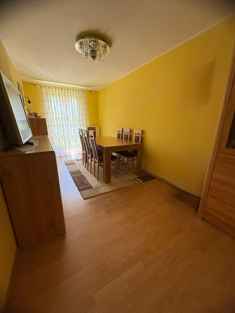 Gepflegte 3-Zimmer-Wohnung nahe Westpark – Terrasse, Garten & Garage inklusive – Cusanusstraße 24, 85049 Ingolstadt – Vorschaubild 9