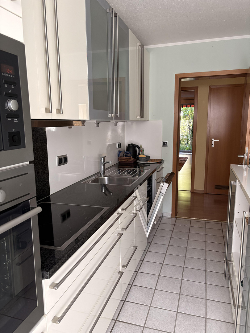 Gepflegte 3-Zimmer-Wohnung nahe Westpark – Terrasse, Garten & Garage inklusive – Cusanusstraße 24, 85049 Ingolstadt – Vorschaubild 15
