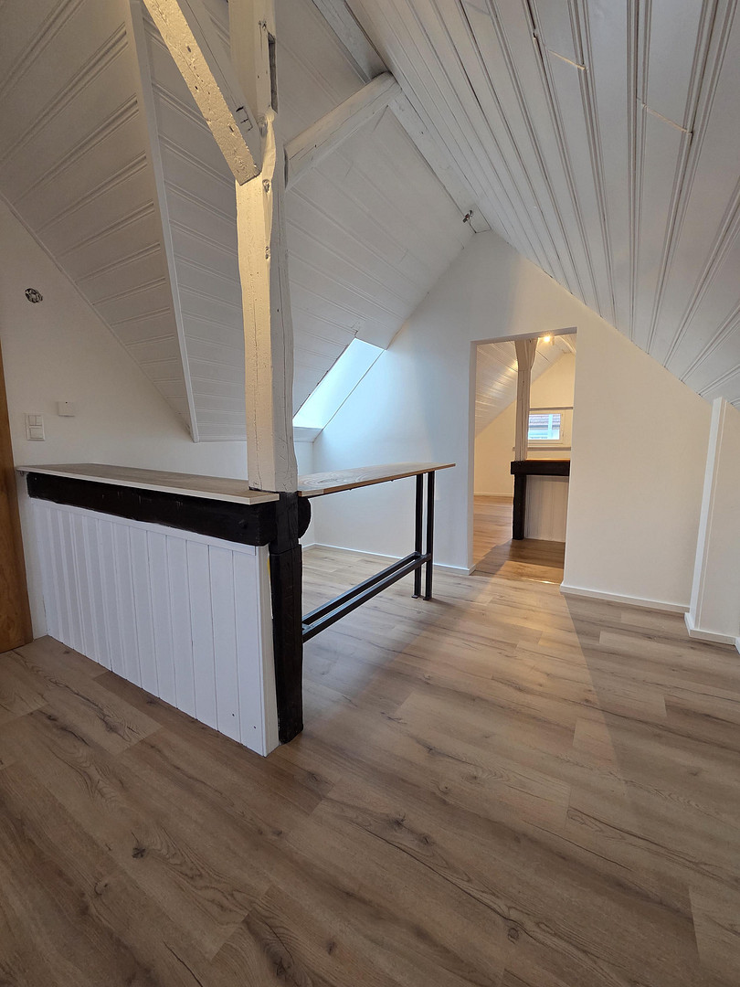 Großzügige, frisch renovierte Maisonette-Wohnung mit 5 Zimmern, 3 Bädern & Balkon – Bahnhofstraße 5, 97450 Arnstein – Vorschaubild 10