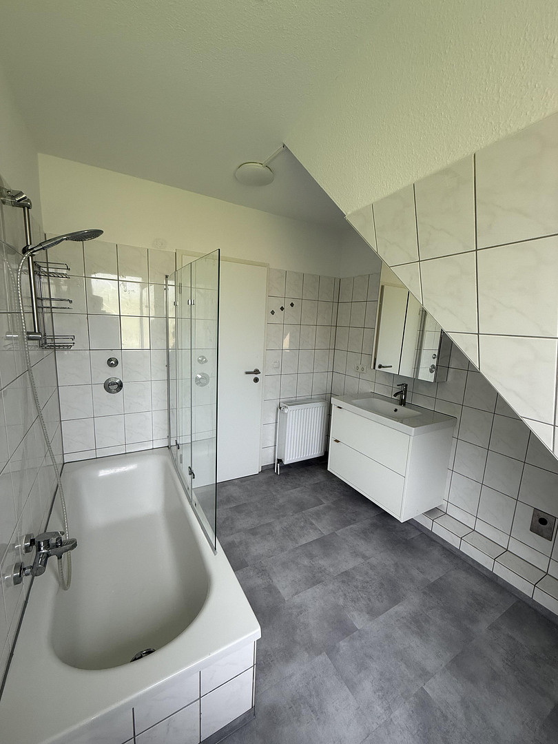 Helle 73qm 3-Zimmer-Wohnung nahe Mercedes, Rheinmetall, TKMS – Balkon, Büro & Tiefgarage – Schaphuser Straße 15, 28307 Bremen(Osterholz) – Vorschaubild 7