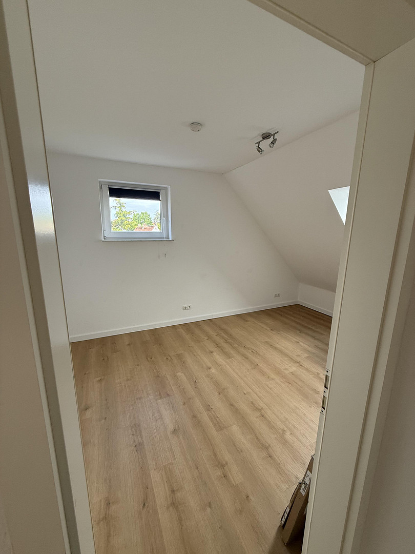 Helle 73qm 3-Zimmer-Wohnung nahe Mercedes, Rheinmetall, TKMS – Balkon, Büro & Tiefgarage – Schaphuser Straße 15, 28307 Bremen(Osterholz) – Vorschaubild 11