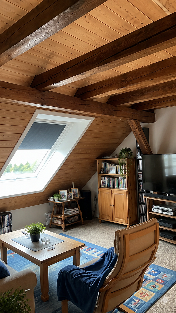 Feine & gemütliche 2,5 Zi. DG-Stadtwohnung zu vermieten / Zentral & Prov.frei – Steinhoferstraße 29, 72622 Nürtingen – Vorschaubild 4