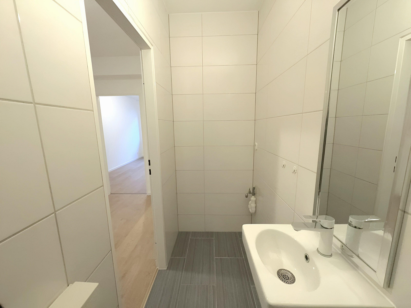 Renovierte City-Oase: 3 Zimmer mit großer Gartenterrasse & TG, PROVISIONSFREI – Alte Linner Str. 42, 47799 Krefeld(Cracau) – Vorschaubild 24