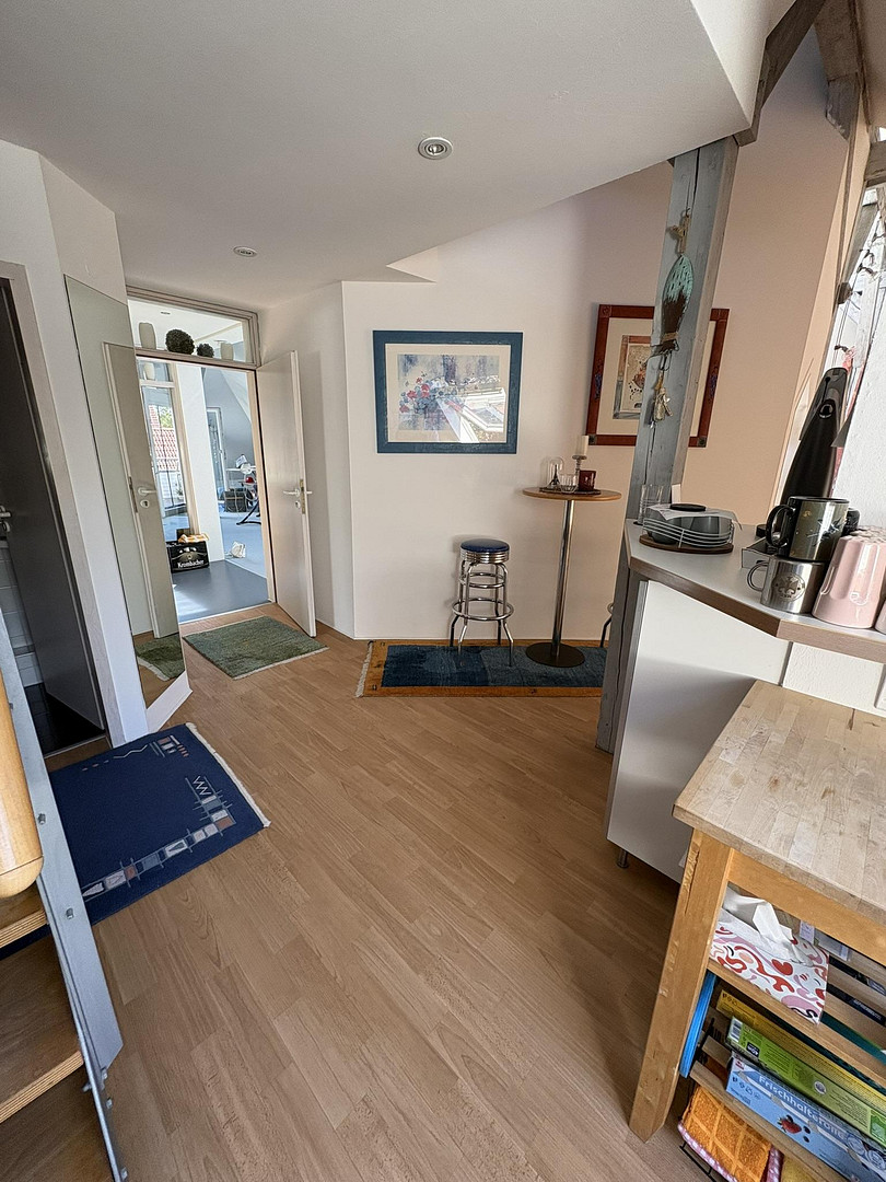 Außergewöhnliche DG-/Maisonettewohnung im Zooviertel – Großzügiges Wohnen, Blick in die Eilenriede – Hannover(Zoo) – Vorschaubild 7