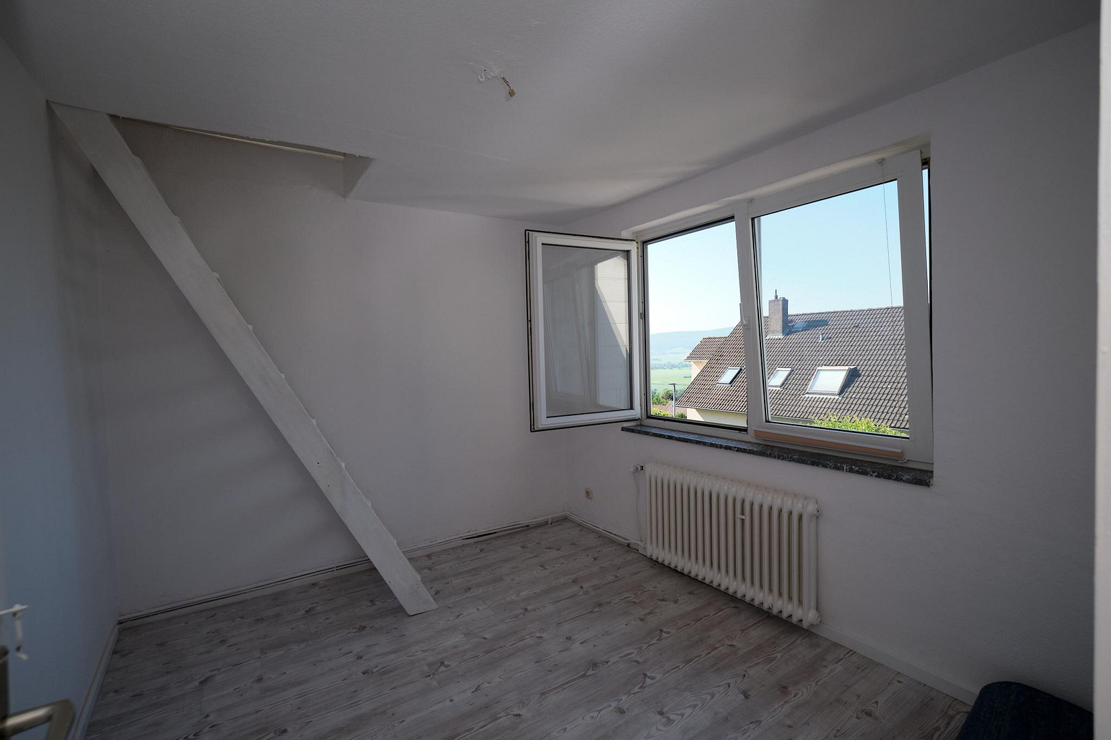 Einfamilienhaus im schönen Osterwald mit schöner Aussicht – Osterwald – Vorschaubild 13