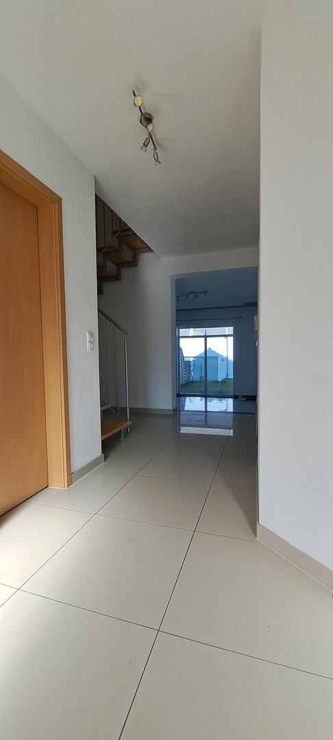 KL-Erfenbach, sehr schöne DHH mit Garage – Carl-Jacob-Strasse 13, 67659 Kaiserslautern-Erfenbach(Erfenbach) – Vorschaubild 7