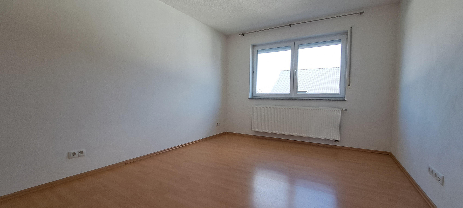 KL-Erfenbach, sehr schöne DHH mit Garage – Carl-Jacob-Strasse 13, 67659 Kaiserslautern-Erfenbach(Erfenbach) – Vorschaubild 9