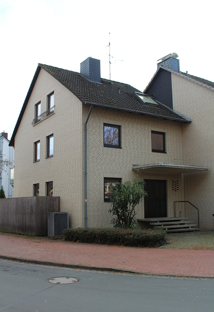 Großzügiges Reihenendhaus in begehrter Lage, provisionsfrei – Hoppegartenring 119, 30853 Langenhagen – Vorschaubild 2