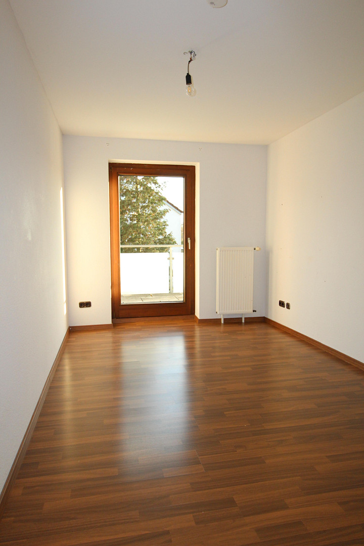 Großzügiges Reihenendhaus in begehrter Lage, provisionsfrei – Hoppegartenring 119, 30853 Langenhagen – Vorschaubild 8