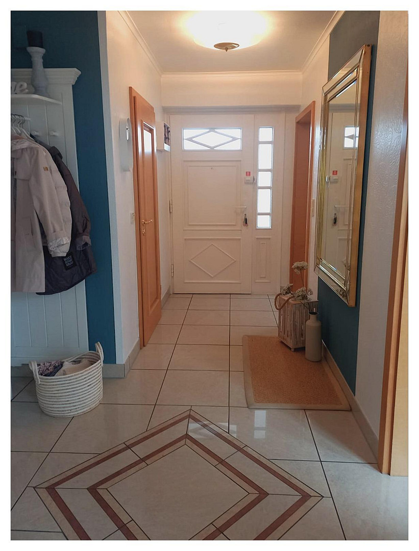 Flachdachbungalow (Reihenendhaus) auf 546 qm Grundstück mit zwei Bädern, Garage und Carport – Weyhe(Erichshof) – Vorschaubild 2