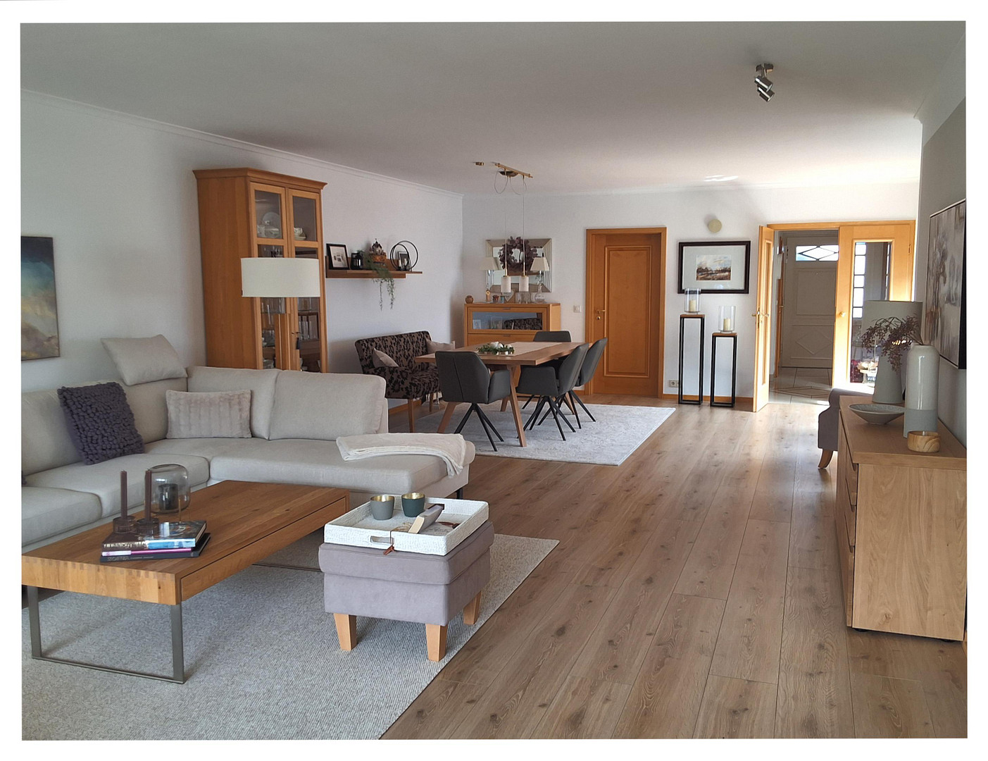 Flachdachbungalow (Reihenendhaus) auf 546 qm Grundstück mit zwei Bädern, Garage und Carport – Weyhe(Erichshof) – Vorschaubild 4