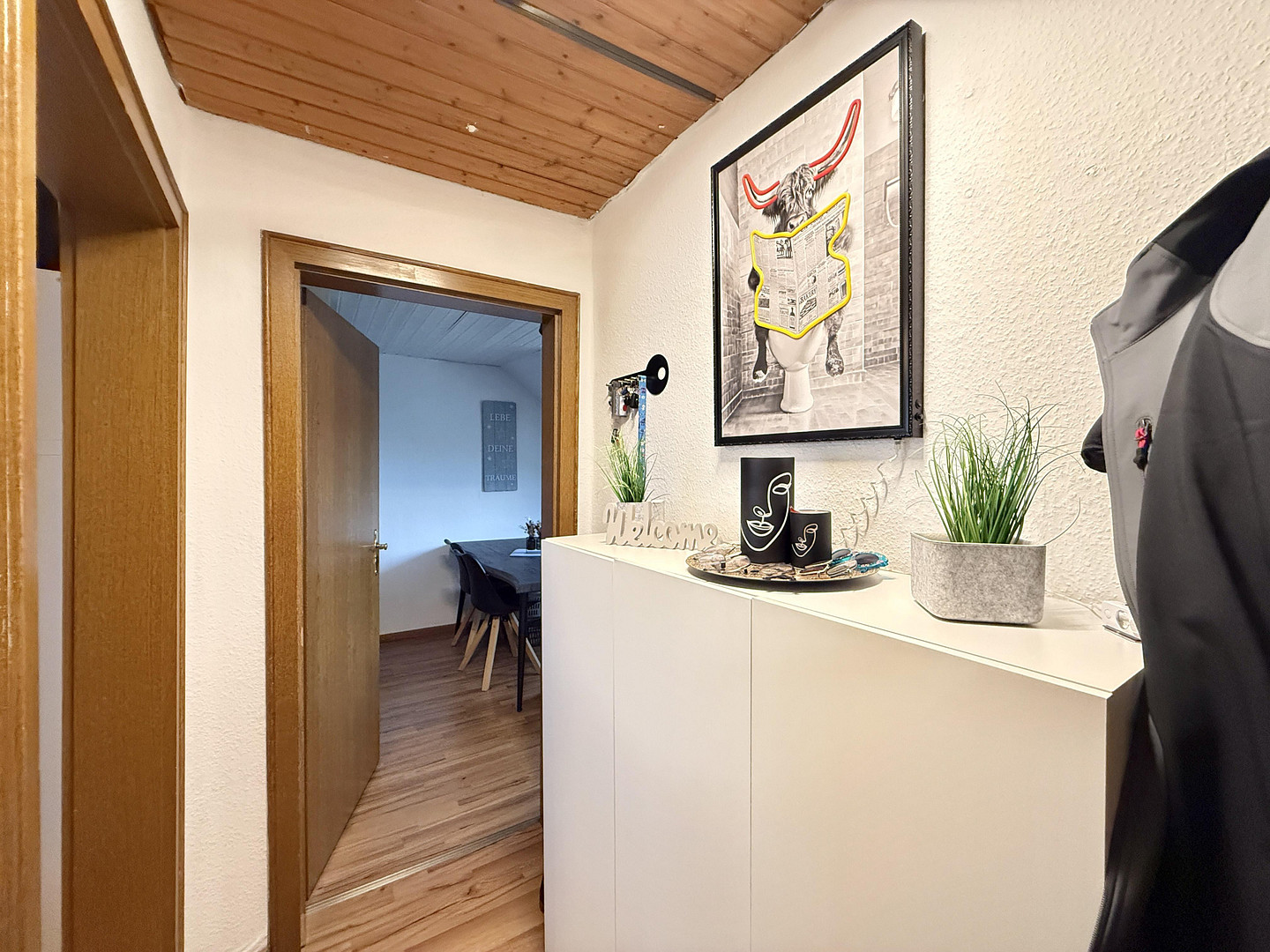 Helle 3-Zimmer-Dachgeschosswohnung in Gevelsberg – 61 m² | frei ab 30.06.2026 – Lerchenstr. 7, 58455 Gevelsberg – Vorschaubild 2