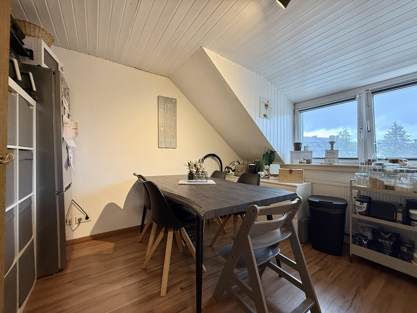 Helle 3-Zimmer-Dachgeschosswohnung in Gevelsberg – 61 m² | frei ab 30.06.2026 – Lerchenstr. 7, 58455 Gevelsberg – Vorschaubild 3