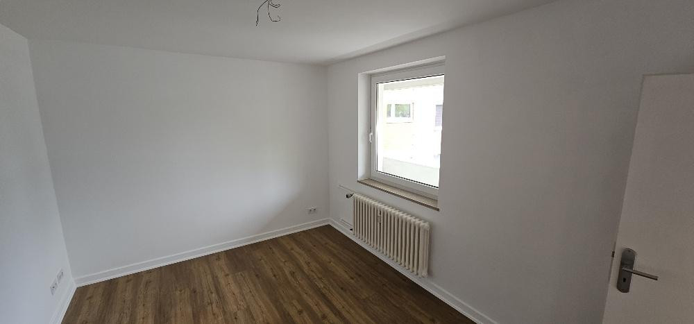 Komplett sanierte 3,5 Zimmer Wohnung in Neumünster – Noldestraße 7, 24539 Neumünster – Vorschaubild 3