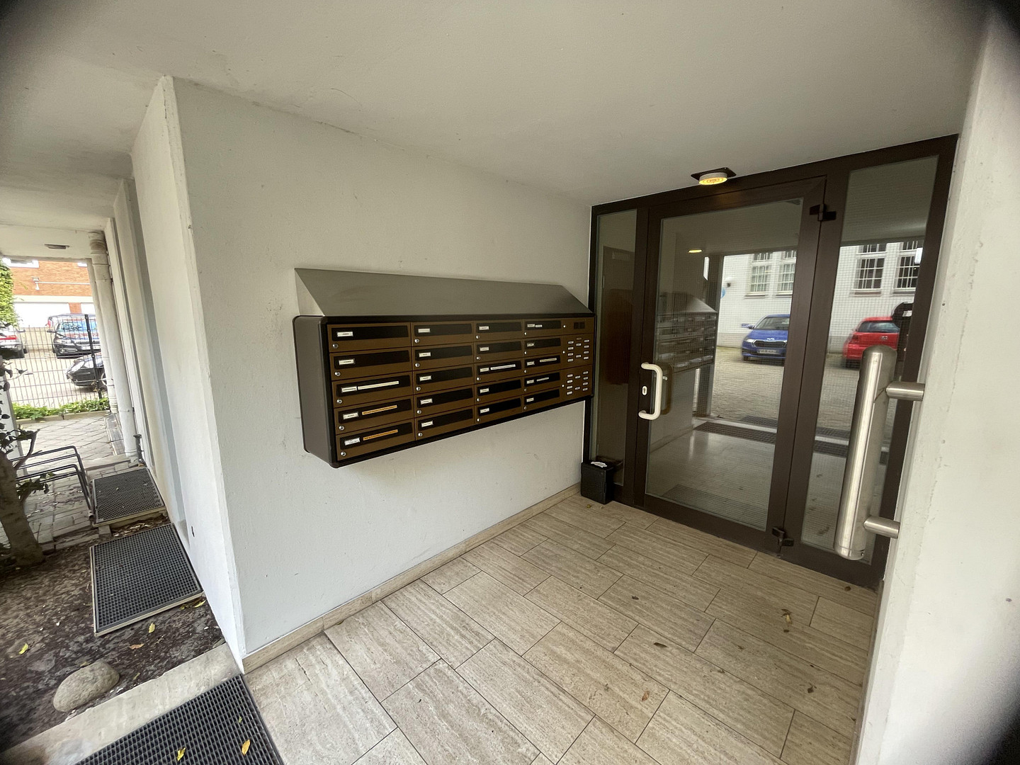 Von Privat sehr schöne & helle 2.5 ZKB in direkter Innenstadtlage – Staugraben 5A, 26122 Oldenburg(Oldenburg (Oldb)) – Vorschaubild 2