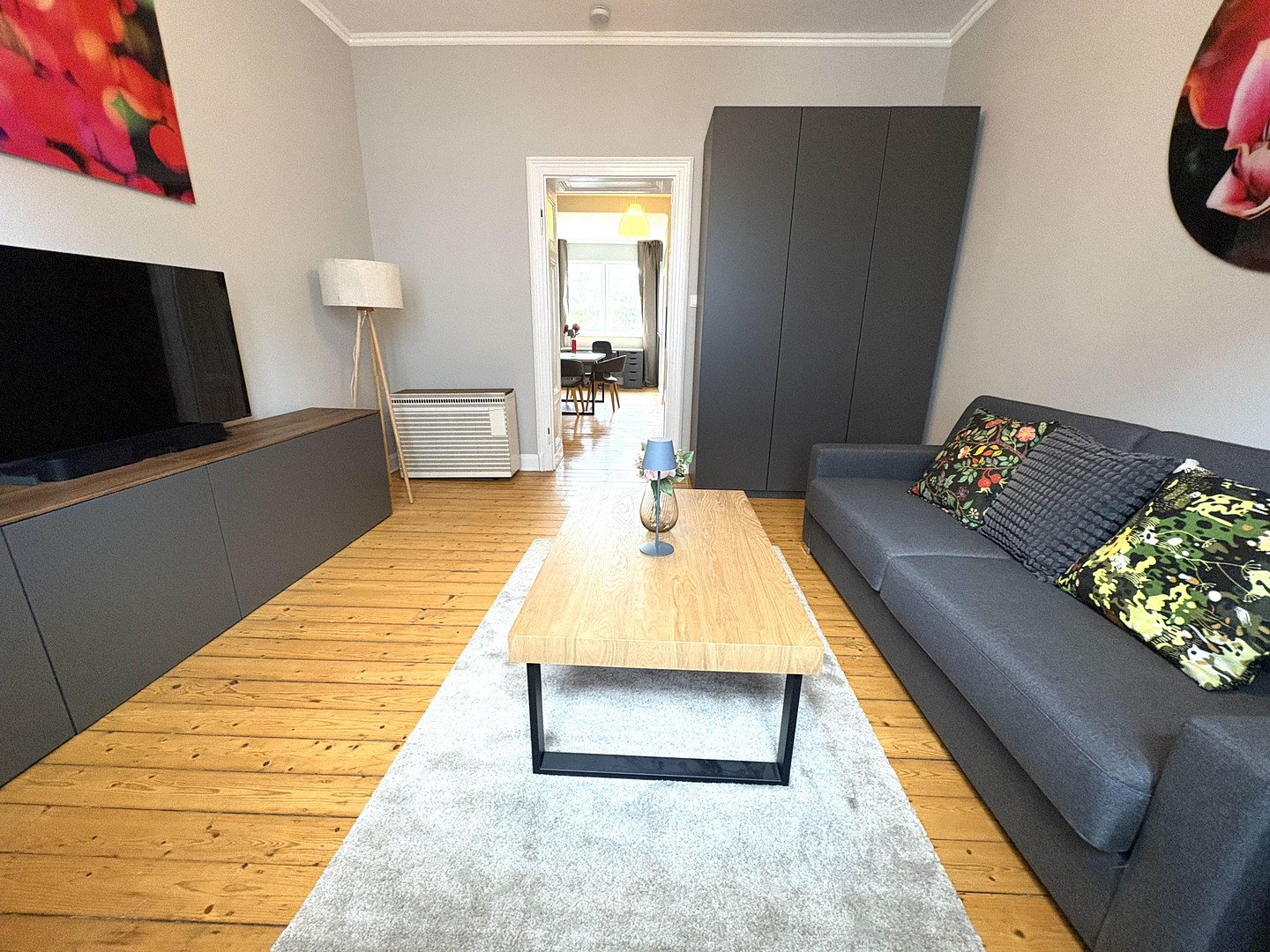 ERSTBEZUG: 3 VOLLMÖBLIERTE GRÜNDERZEIT-SMARTHOMES IN CITY- BESTLAGE – Kanalstr. 64, 51379 Leverkusen(Opladen) – Vorschaubild 4