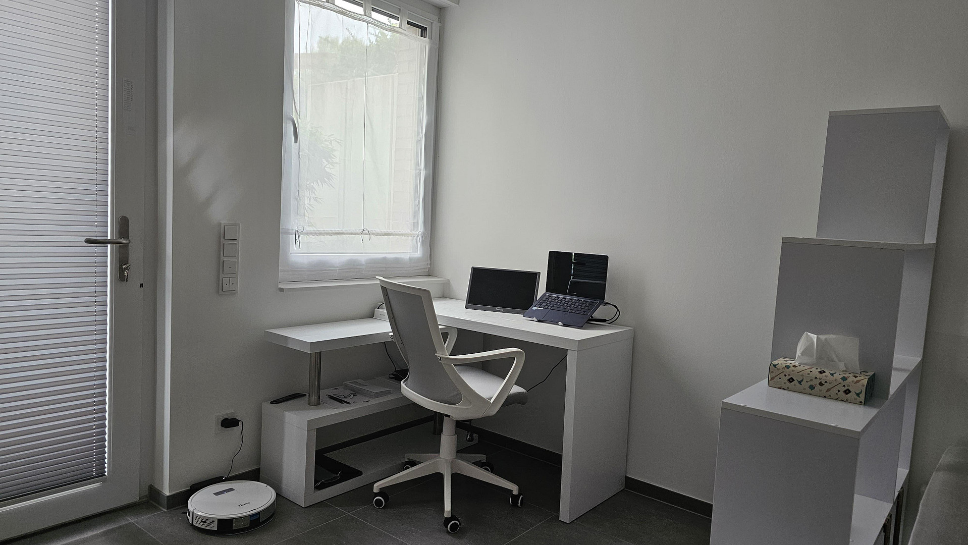 1-Zimmer-Apartement mit kleiner Terrasse und Küche (oder auf Wunsch vollmöbliert) – Tittelsstr. 68a, 52146 Würselen – Vorschaubild 2