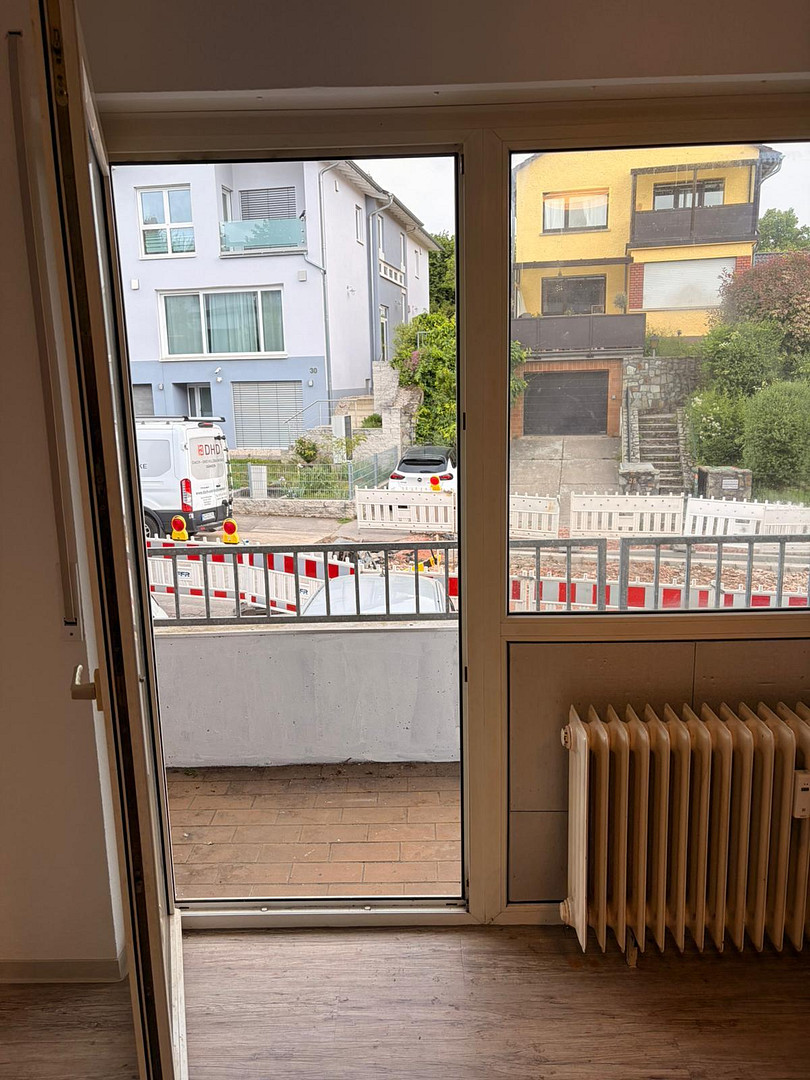 Renovierte 1-Zimmer-Wohnung mit Balkon und EBK in Bretzenheim – Mainz – Vorschaubild 2