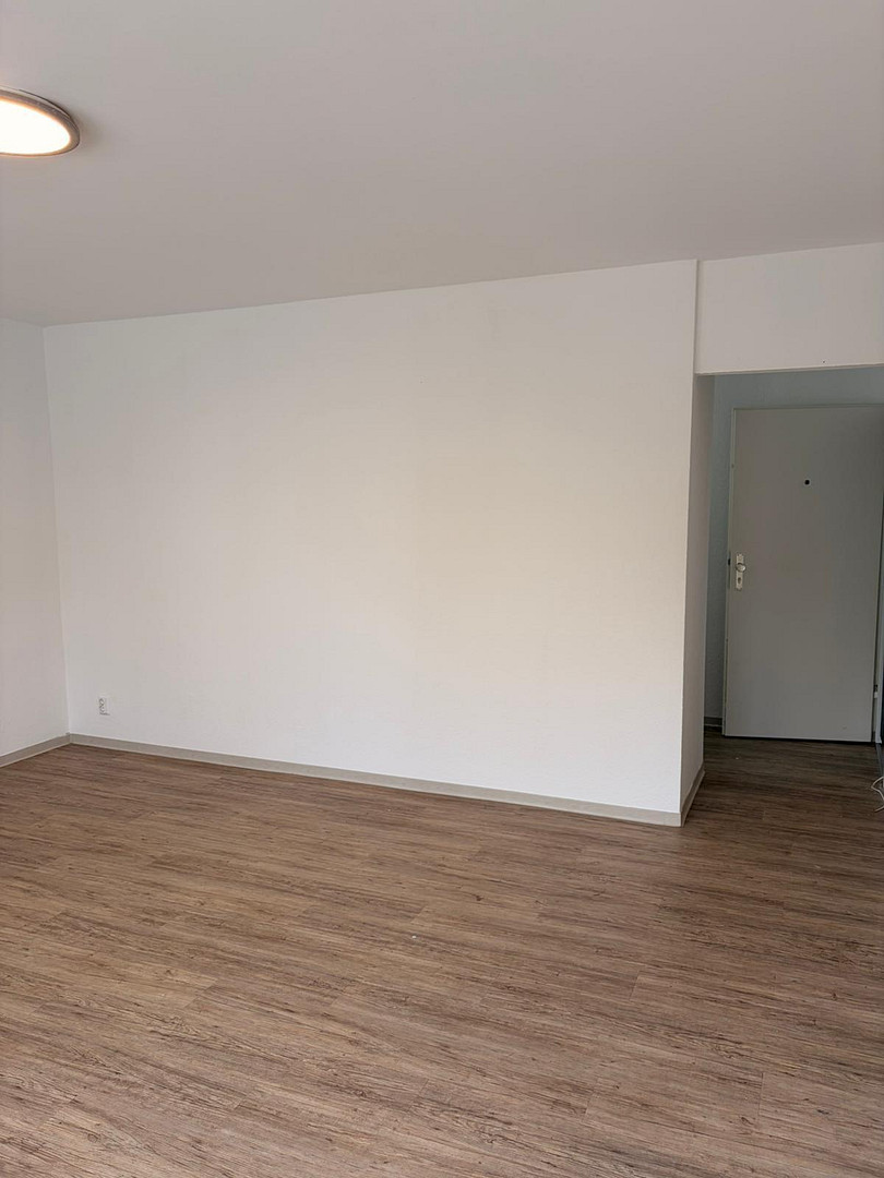 Renovierte 1-Zimmer-Wohnung mit Balkon und EBK in Bretzenheim – Mainz – Vorschaubild 3