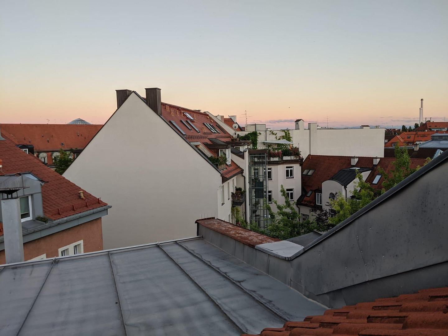 Ruhiges Dachgeschoss in Bestlage! Unvermietet! – Lindwurmstrasse 31, 80337 München(Ludwigsvorstadt) – Vorschaubild 12