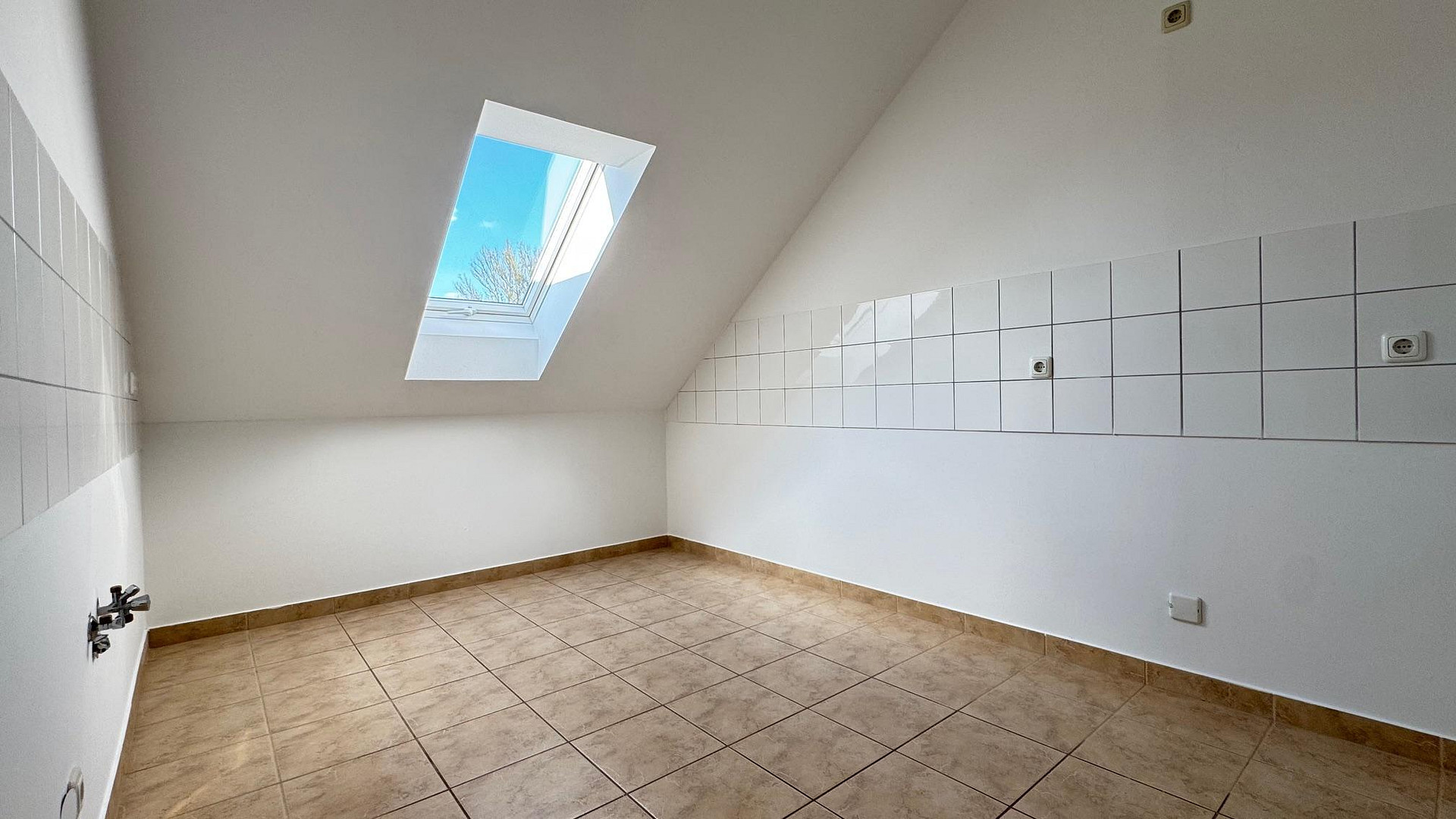 2-Zimmer-Wohnung mit Balkon am Mangfallplatz – Naupliastraße 39, 81547 München(Harlaching) – Vorschaubild 4