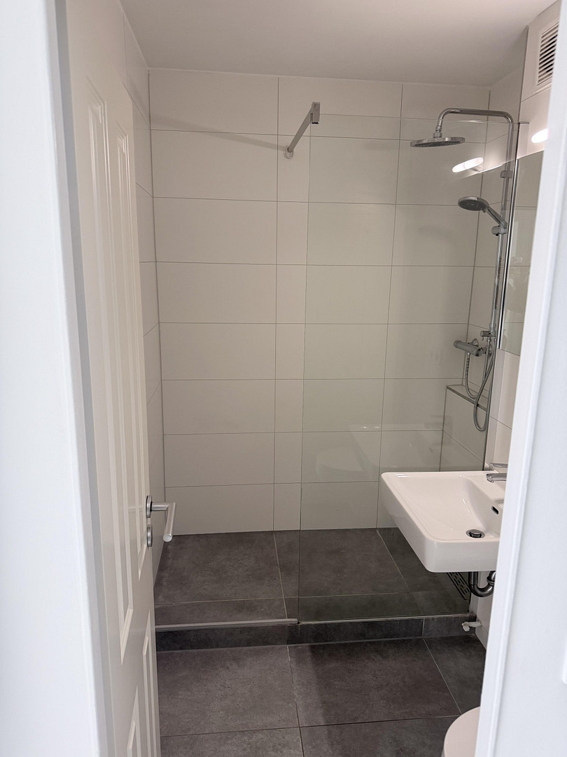 Lichtdurchflutete 3 Zimmer Wohnung in München-Moosach mit Balkon,Loggia &Moderner Sanierung – Dachauerstr.419, 80992 München(Moosach) – Vorschaubild 7