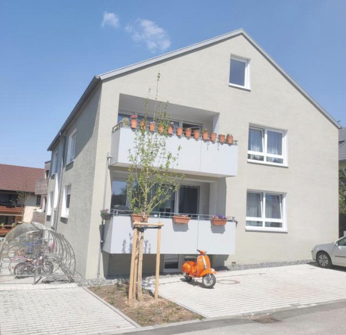 3-Zimmerwohnung mit Küche und Bad und Balkon 70m2