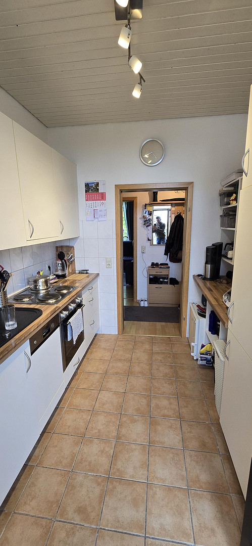 Helle 3-Zimmer-Wohnung in Untertürkheim mit Wohlfühlcharakter – Hindelangerstraße, 70327 Stuttgart-Untertürheim(Untertürkheim) – Vorschaubild 6