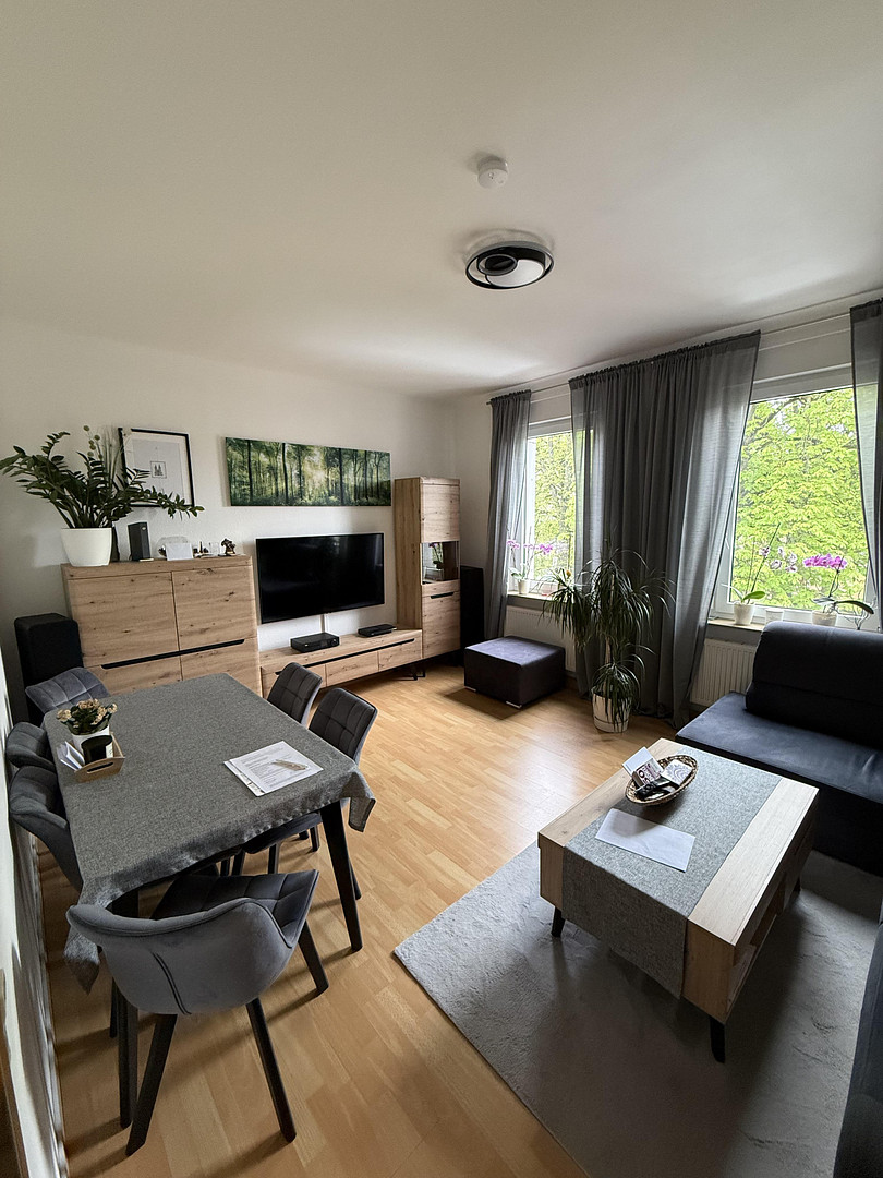 Helle 3-Zimmer-Wohnung in Untertürkheim mit Wohlfühlcharakter