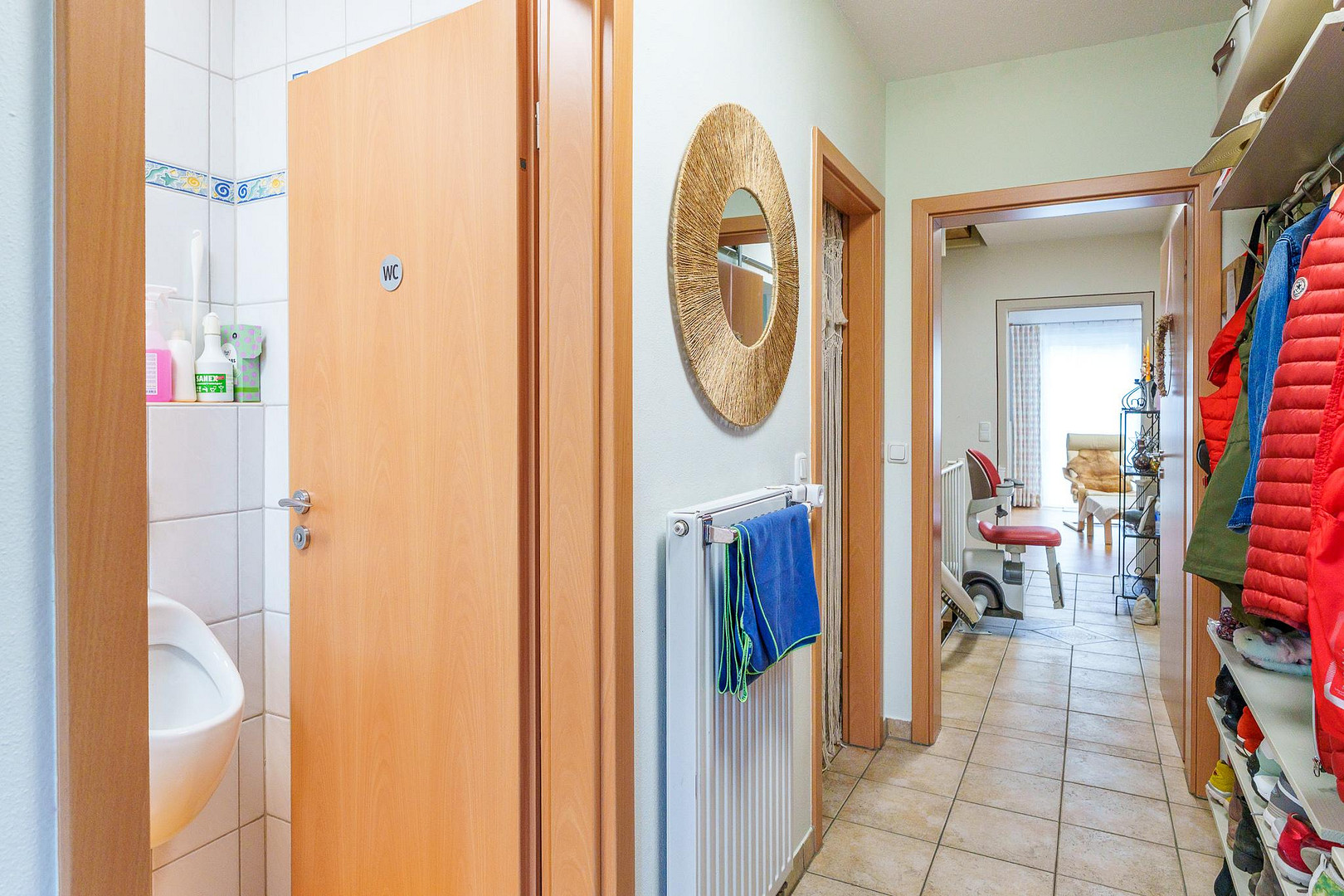 Gepflegte Doppelhaushälfte – Küche & Bad neu 2025, barrierefrei, Garage, Garten – Denkendorf(Zandt) – Vorschaubild 4