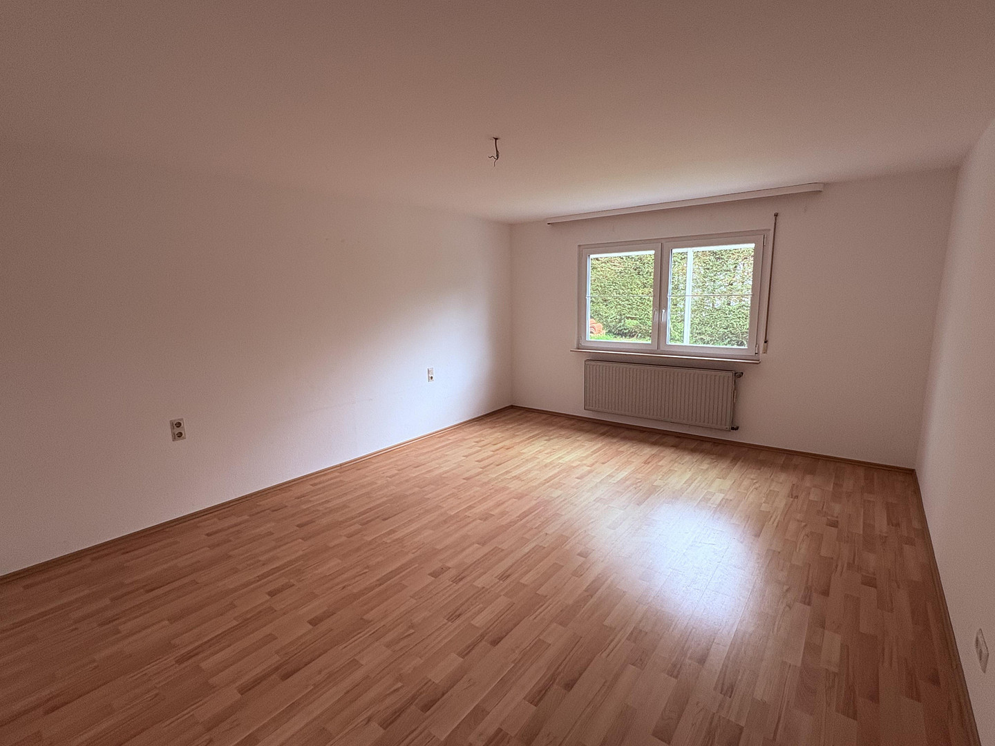 4-Zi.-EG-Wohnung mit Garten, Garage & Terrasse – zentral & ruhig in Isny im Allgäu – Isny im Allgäu – Vorschaubild 5