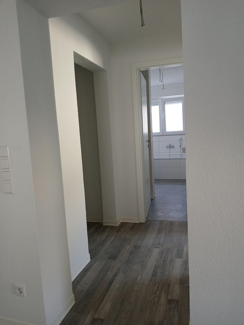 Helle 3-Zimmer-Wohnung mit Balkon – neuwertig, energetisch saniert, gut geschnitten – Winnenden – Vorschaubild 7