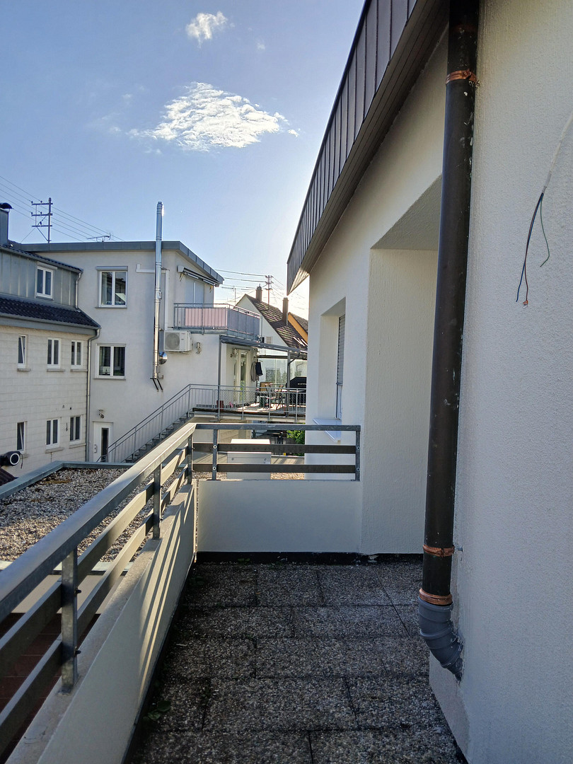 Helle 3-Zimmer-Wohnung mit Balkon – neuwertig, energetisch saniert, gut geschnitten – Winnenden – Vorschaubild 3