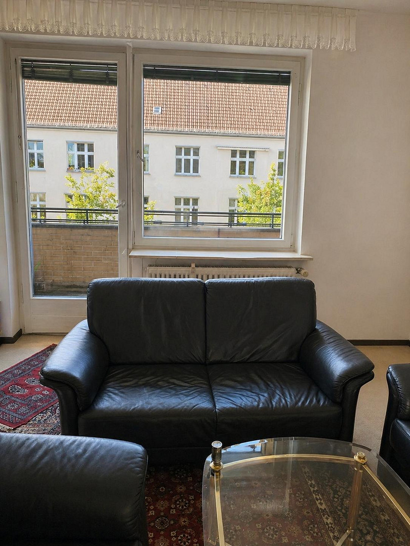 Helle 3‑Zimmer‑Wohnung mit Balkon für 990€ in 10781 Schöneberg – möbliert – Zwischenmiete 3–6 Monate – Berlin(Schöneberg) – Vorschaubild 3