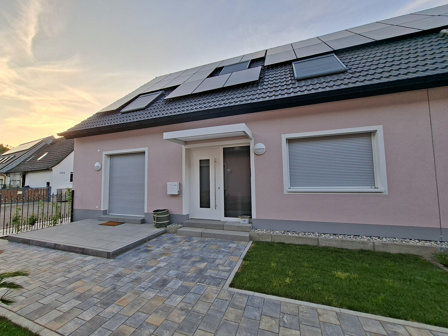 Neubau Haus (Doppelhaushälfte) in Karlsruhe Neureut zu vermieten – Neureuter Hauptstraße 314, 76149 Karlsruhe(Neureut) – Vorschaubild 2