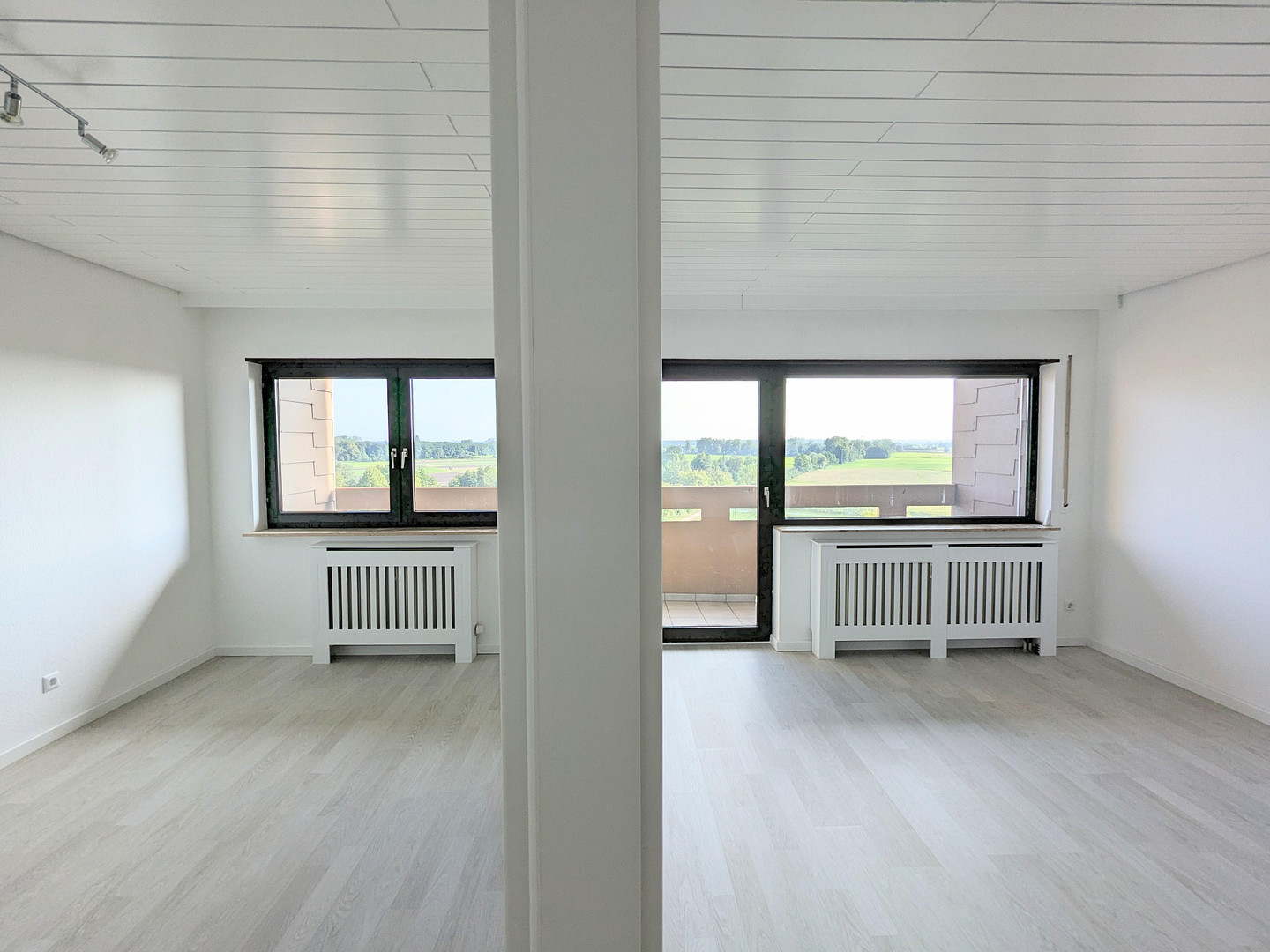 Helle 2,5-Zimmerwohnung mit traumhaftem Fernblick ins Grüne – Woogstr. 36, 67141 Neuhofen – Vorschaubild 11