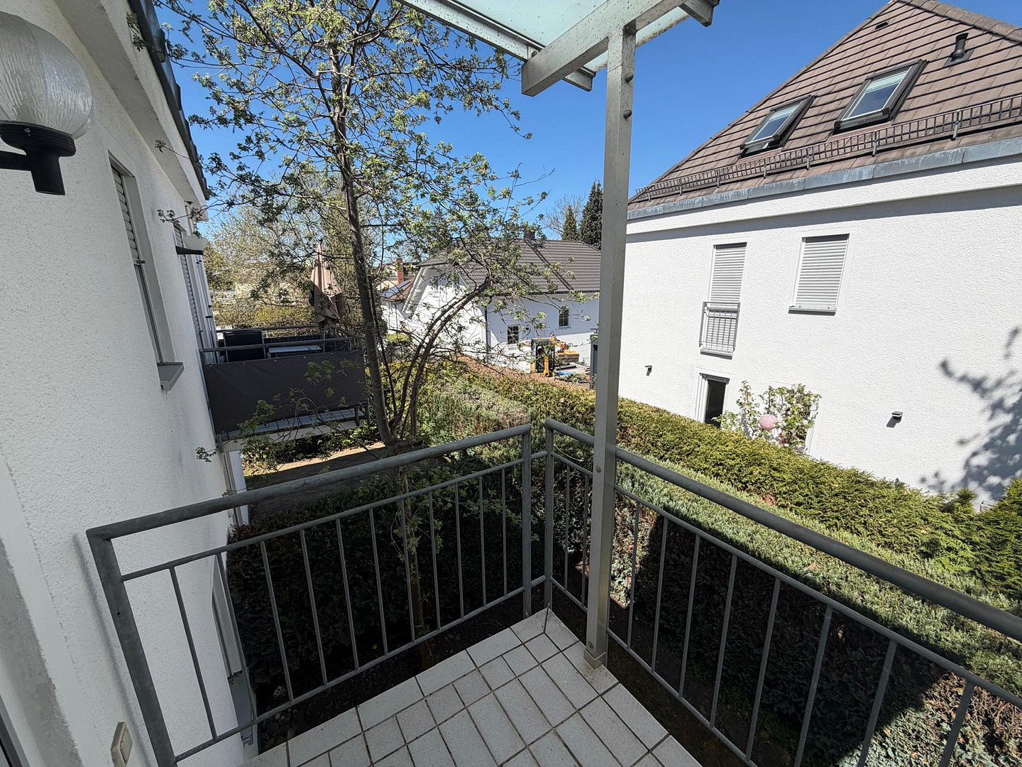 Bezugsbereite 1 Zimmer Wohnung inkl. TG und neuem Baujahr – Wasserburger Landstrasse 167, 81827 München(Trudering) – Vorschaubild 3