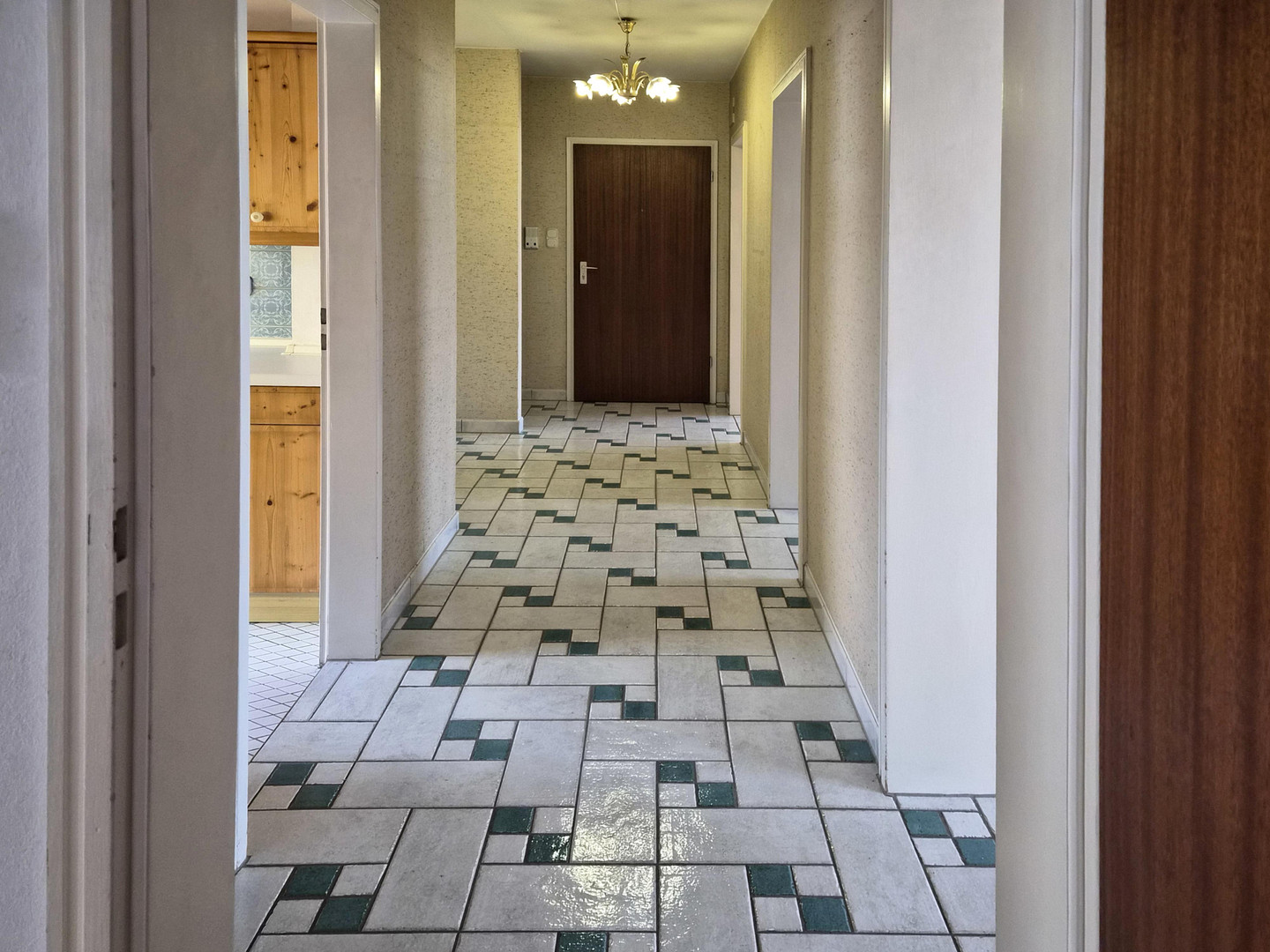 Augsburg 4 Zimmer Wohnung – Augsburg(Haunstetten) – Vorschaubild 5