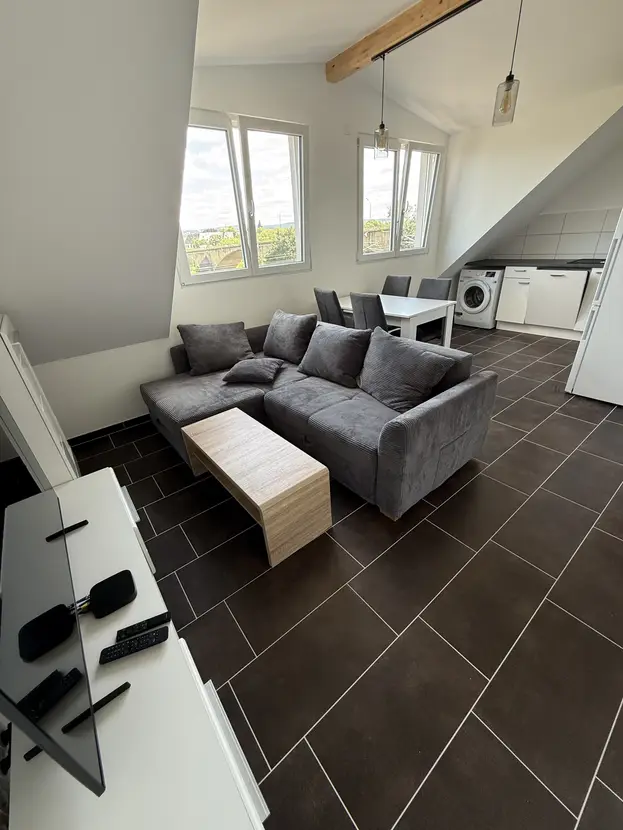 Moderne 2-Zimmer Wohnung im DG in Trier-Pallien
